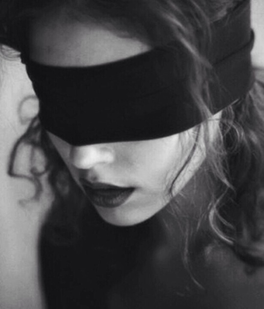 Odile, blindfold